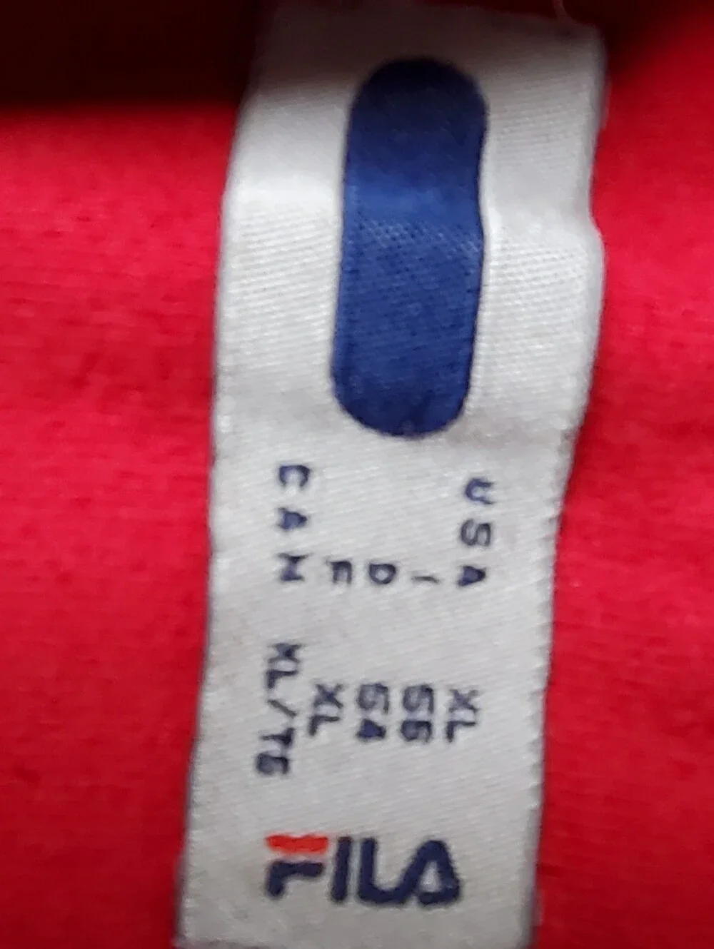 VINTAGE Fila Sweatshirt Adult XL Embroidered Street Wear Active , Excellent cond